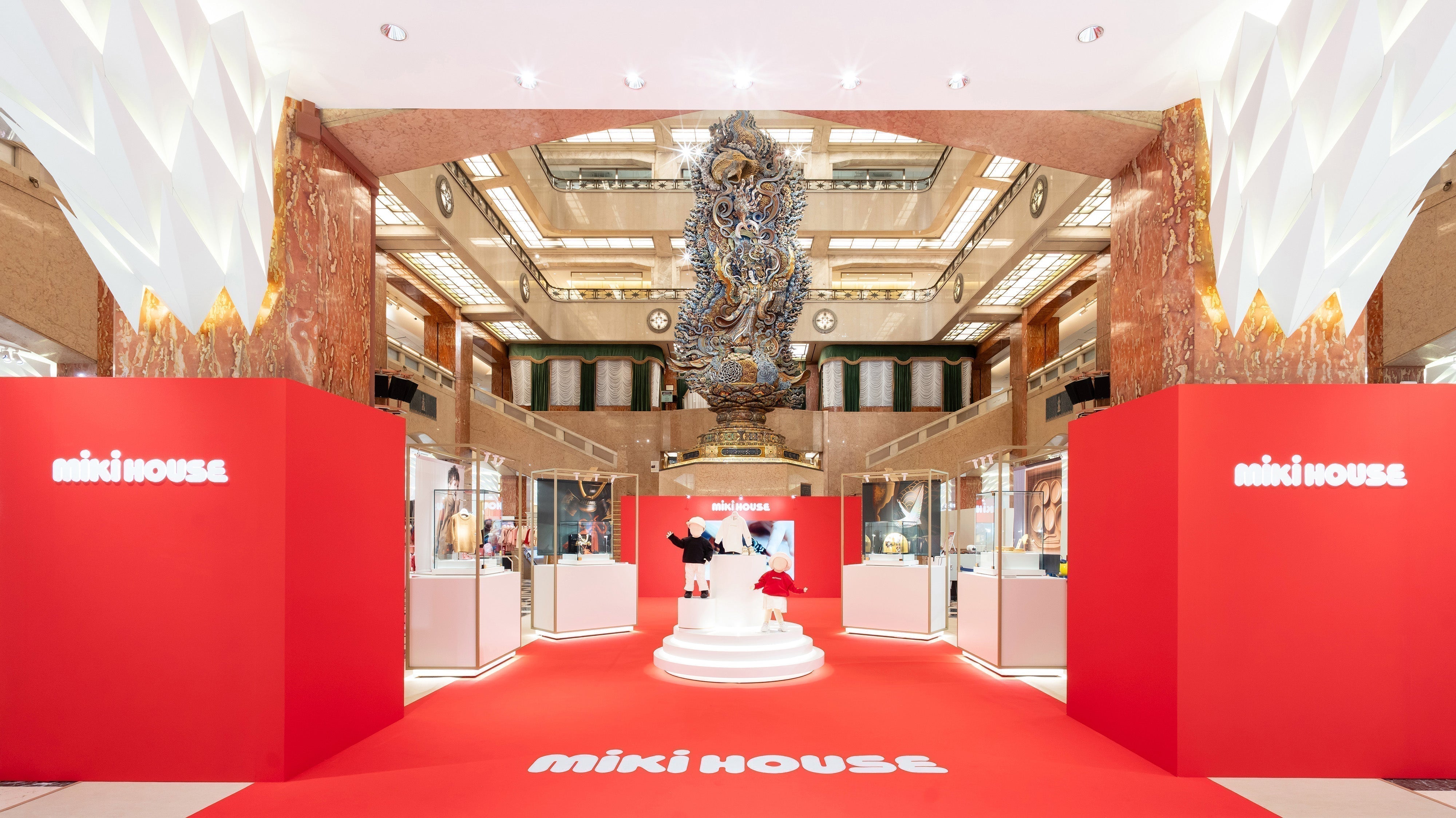 国指定重要文化財 日本橋三越本店本館 1階にて ミキハウスがPOP UP開催