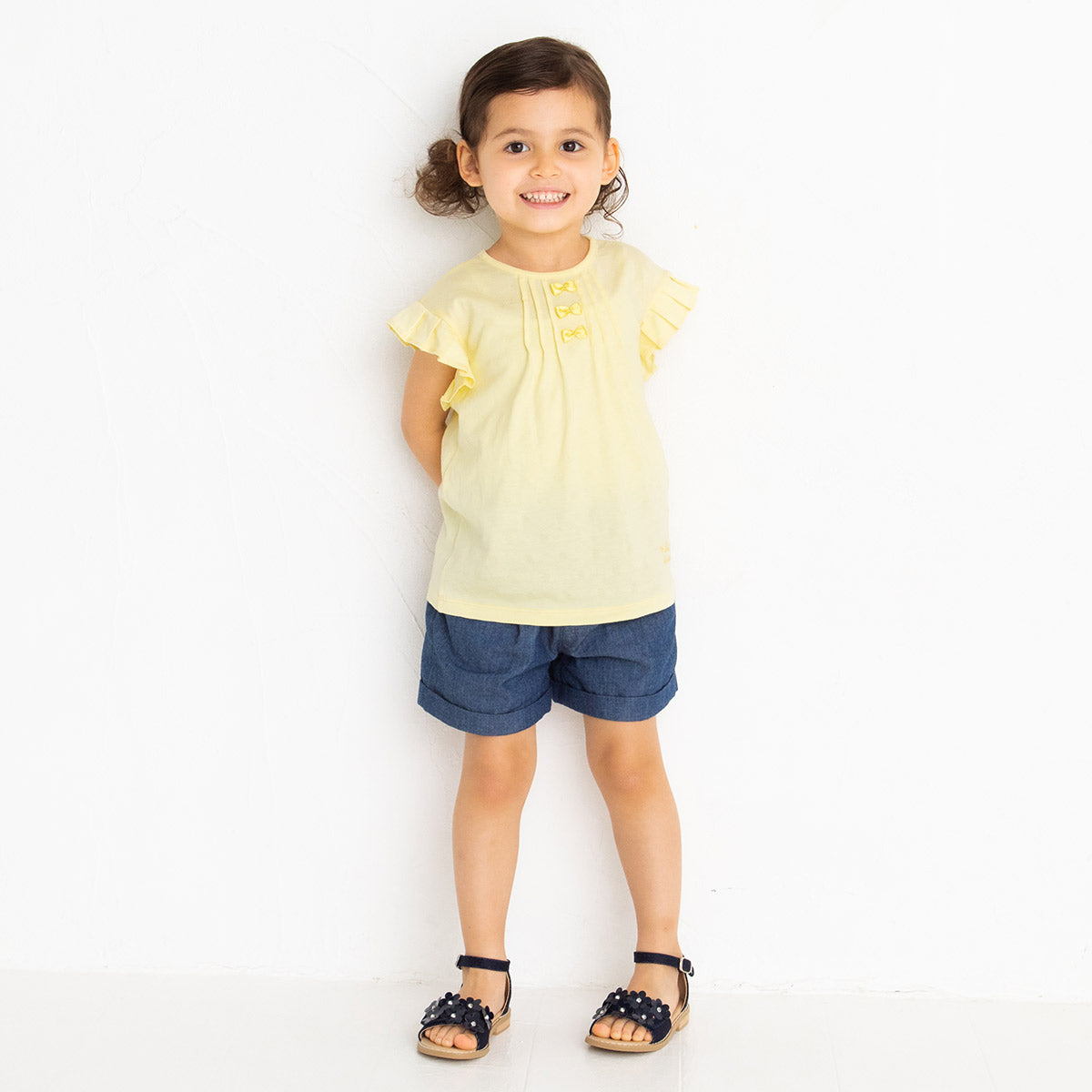 お花いっぱいキッズサンダル