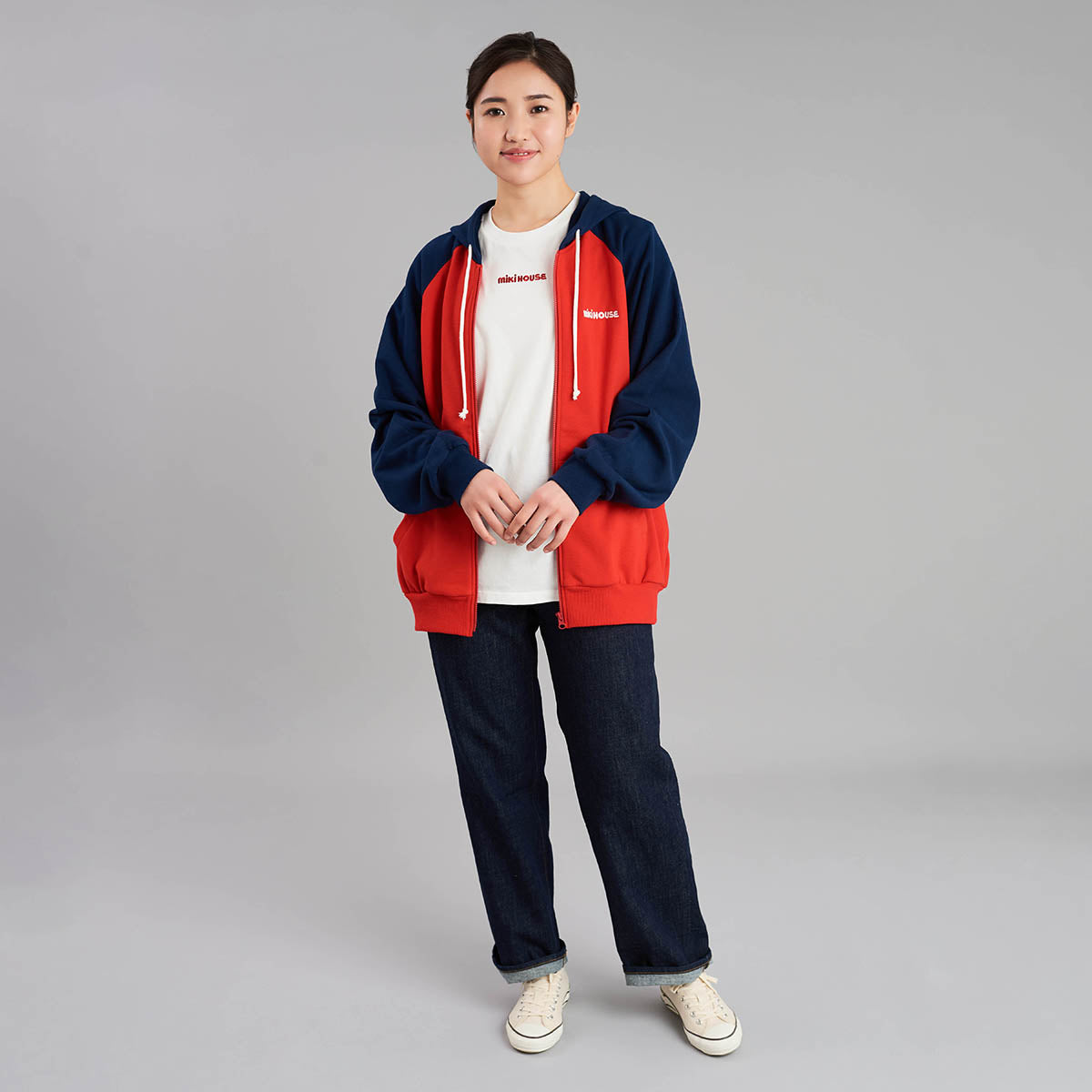 バックロゴパーカー（大人用）