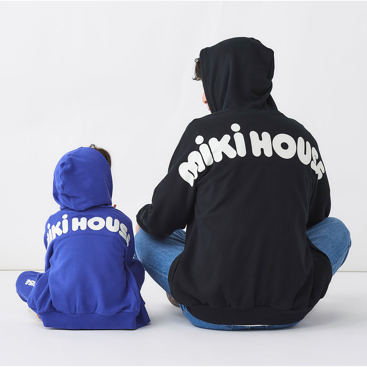 【WEB限定】バックロゴパーカー（大人用）【WebLimited】
