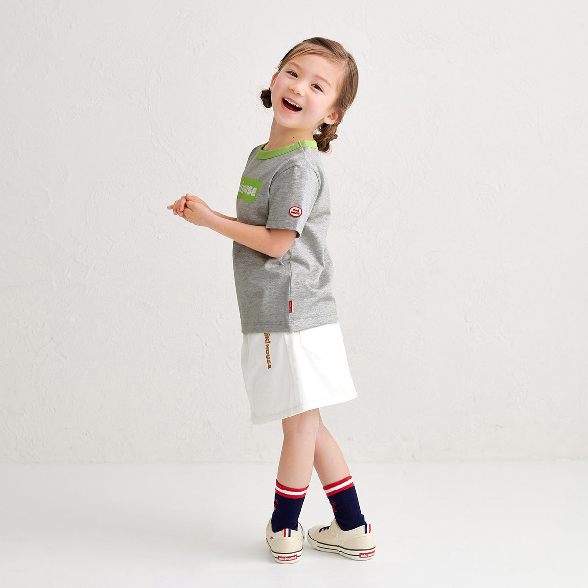 [웹 만] 박스 로고 짧은 슬리브 티셔츠 (어린이를위한)