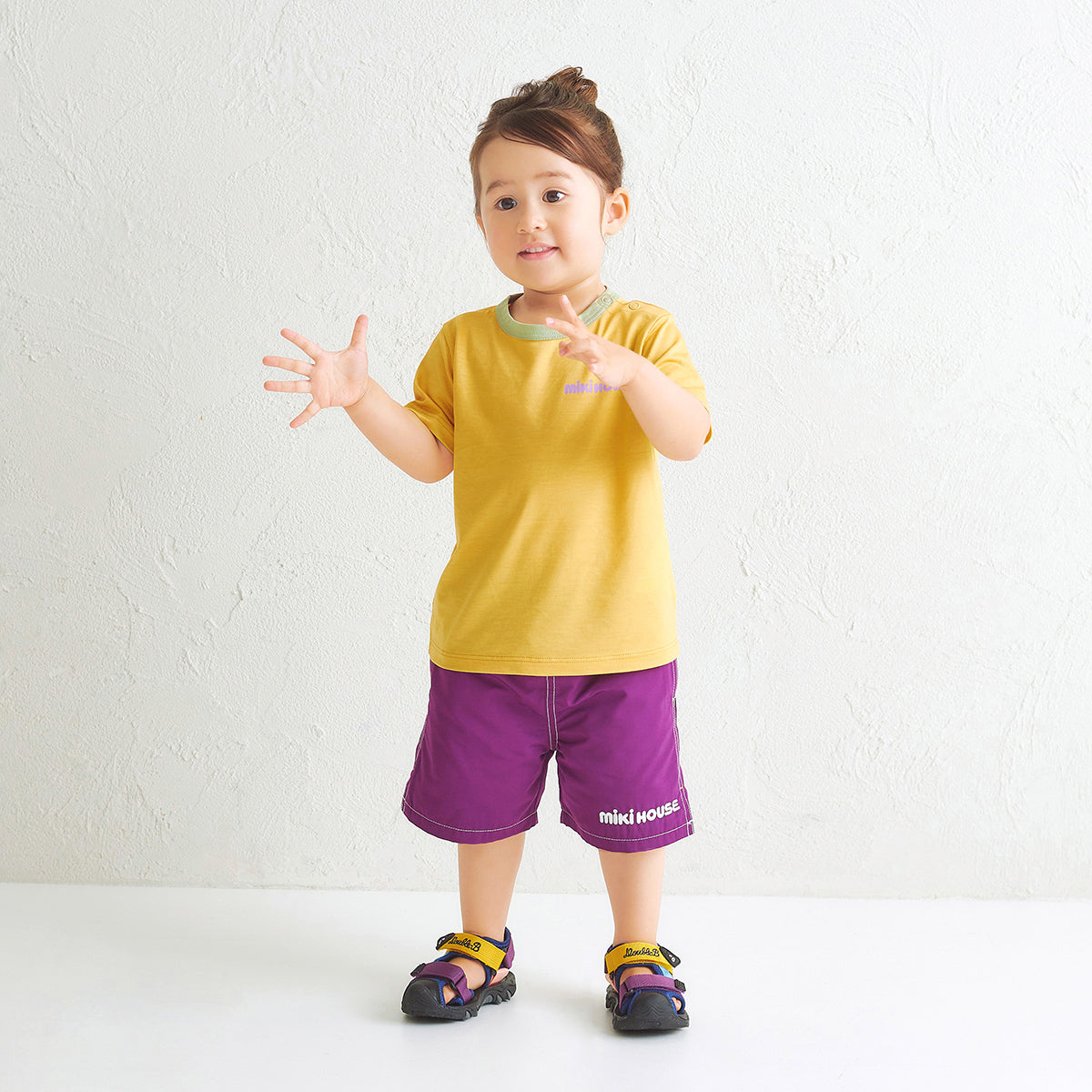 [WEB limited] Short-sleeved T-shirt that feels cool to the touch (for children)