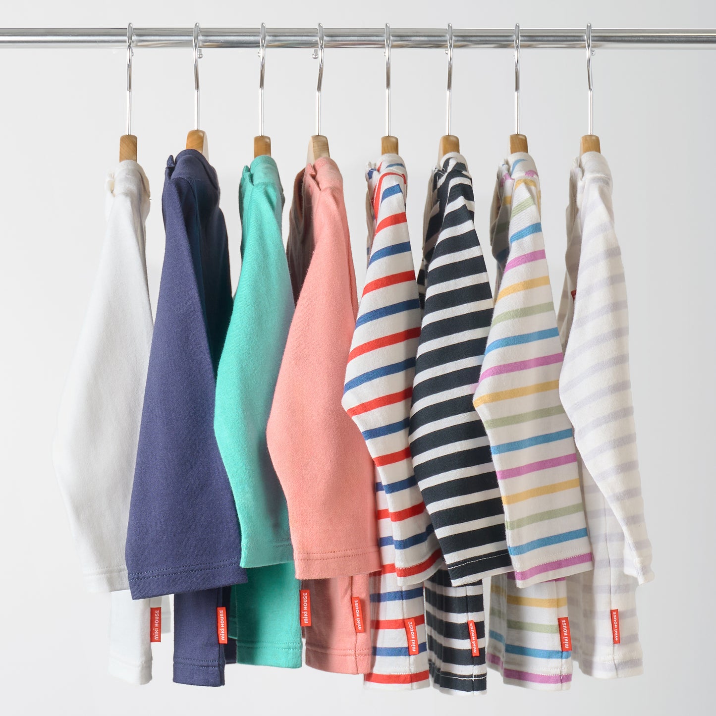 【WEB限定】ワッペンロゴ長袖Ｔシャツ【WebLimited】