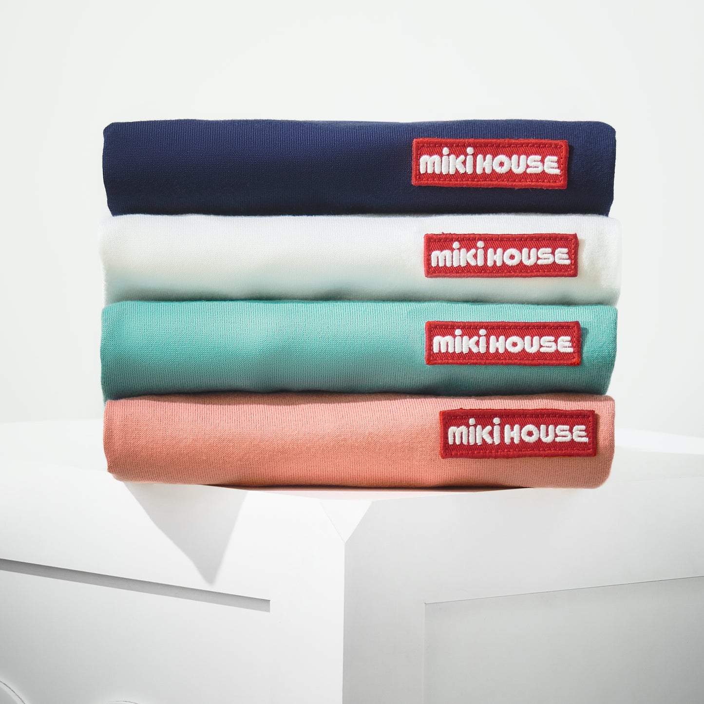 【WEB限定】ワッペンロゴ長袖Ｔシャツ【WebLimited】