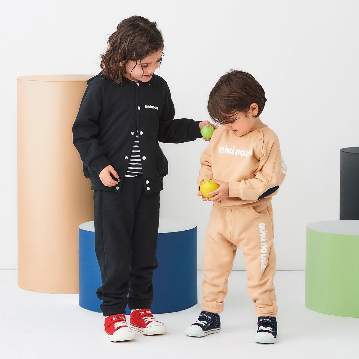 【WEB限定】バックロゴトレーナー【WebLimited】