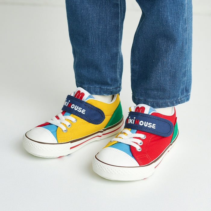 キッズシューズ