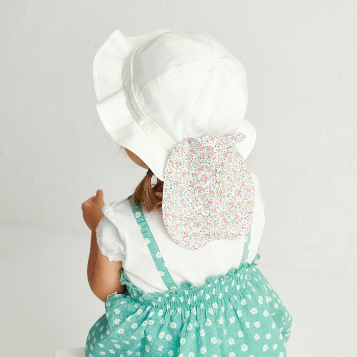 hat