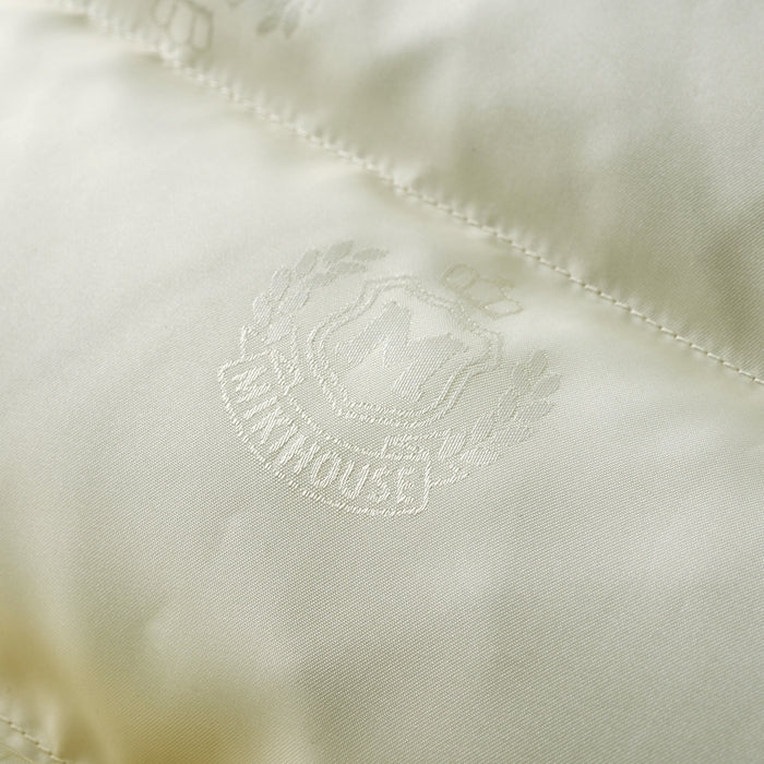 【ゴールドレーベル】ジャカード織 ダウンベスト