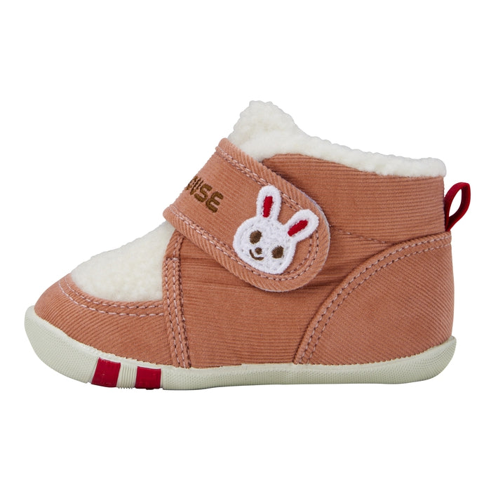 첫 번째 아기 신발