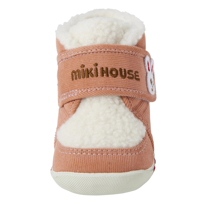 첫 번째 아기 신발