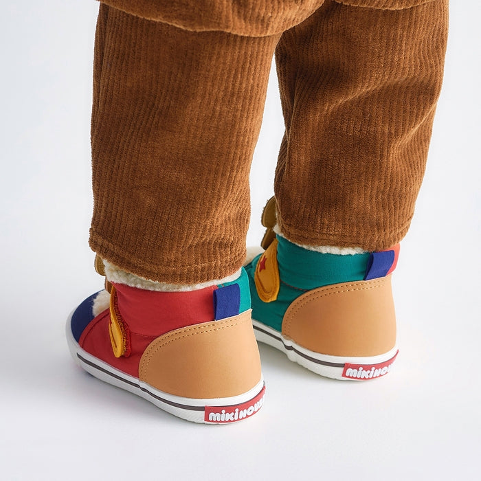 セカンドベビーシューズ