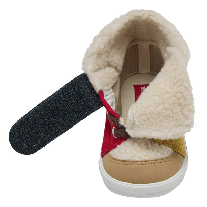 두 번째 아기 신발