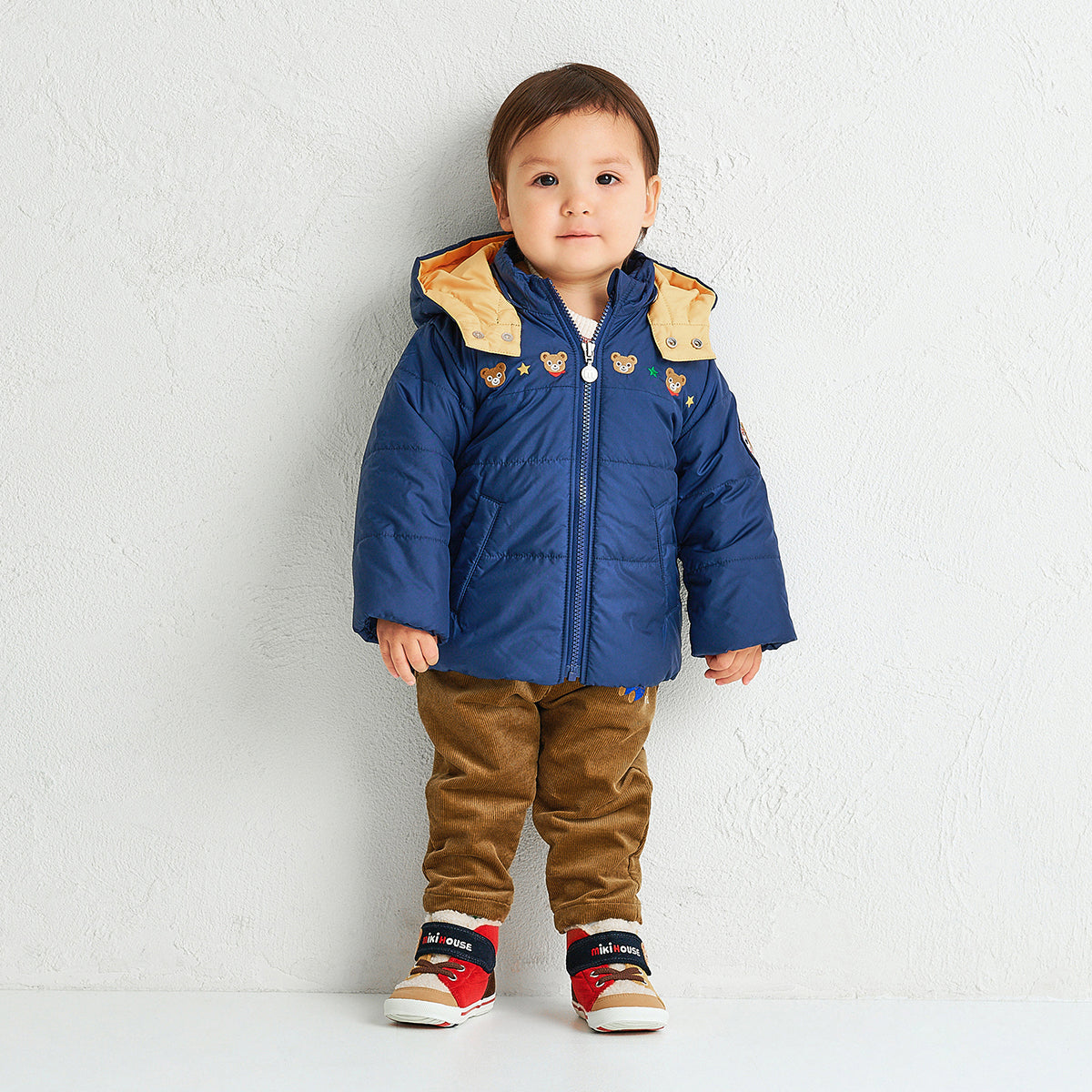 두 번째 아기 신발