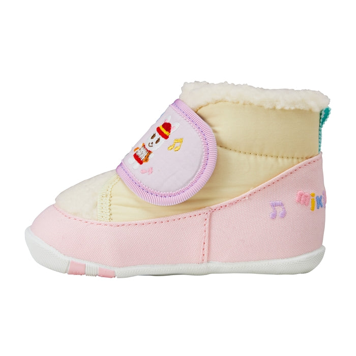 first baby shoes