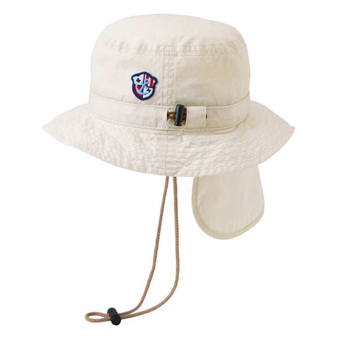 [仅Web]带阳光的紫外线保护帽和袜子