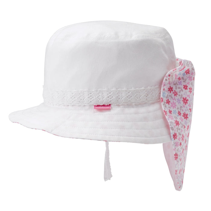 [仅Web]带阳光的紫外线保护帽和袜子