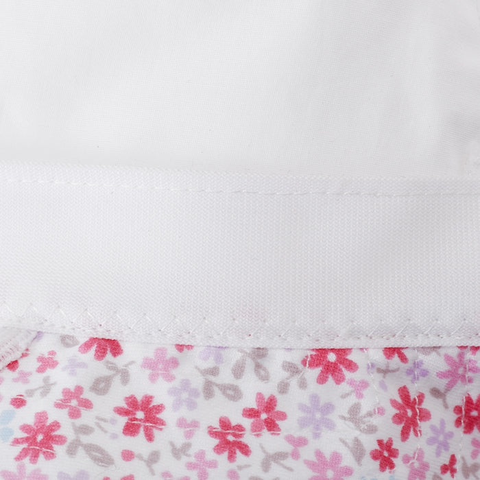 [仅Web]带阳光的紫外线保护帽和袜子