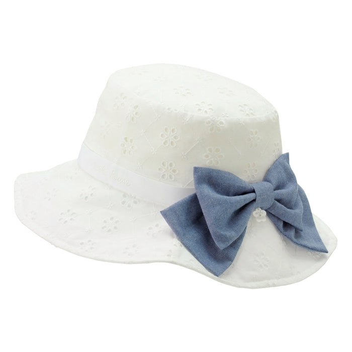 [仅Web]带有丝带的紫外线保护帽和袜子