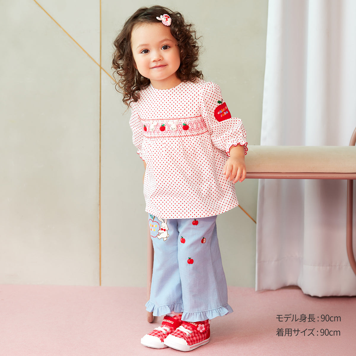 【CHIECO SAKU] Eight-quarter sleeve blouse
