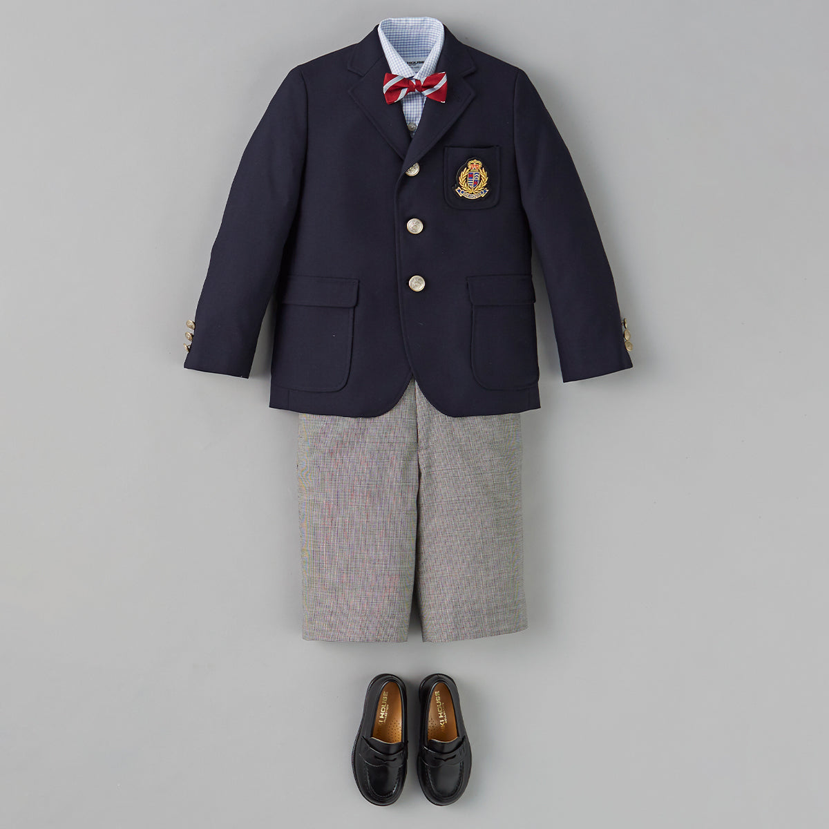 ウール素材の三つボタンジャケット