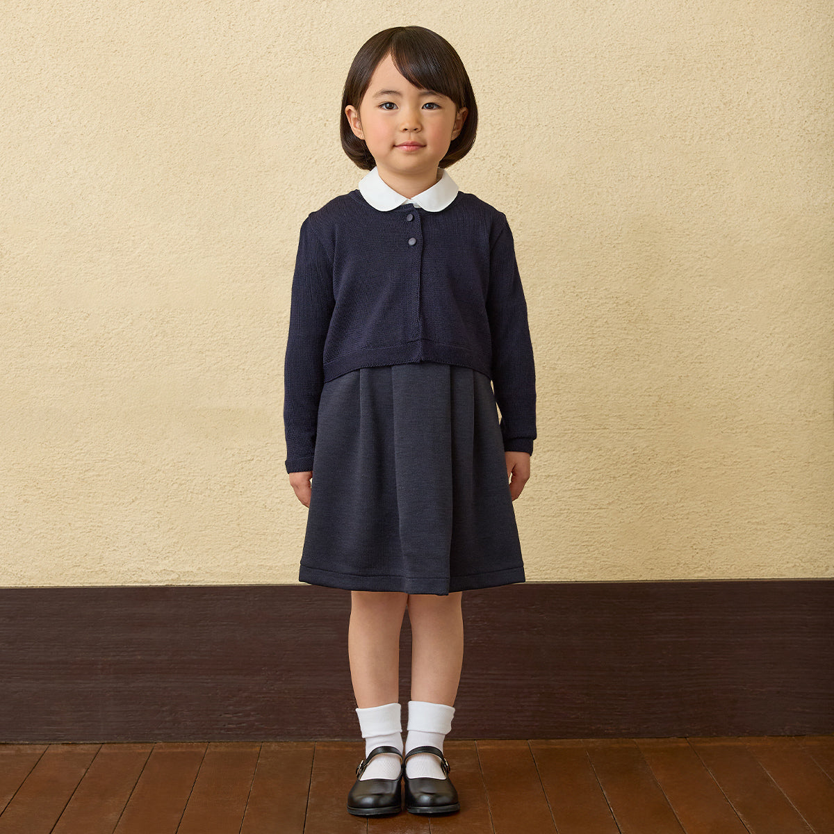 【新品！ハンガー付】●●miki HOUSE●●ウール素材のボレロ●140 新品！ハンガー付】○○miki HOUSE○○ウール素材のボレロ○140