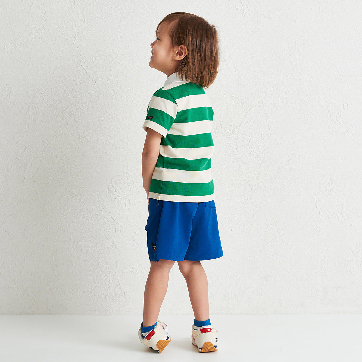 짧은 슬리브 폴로 셔츠