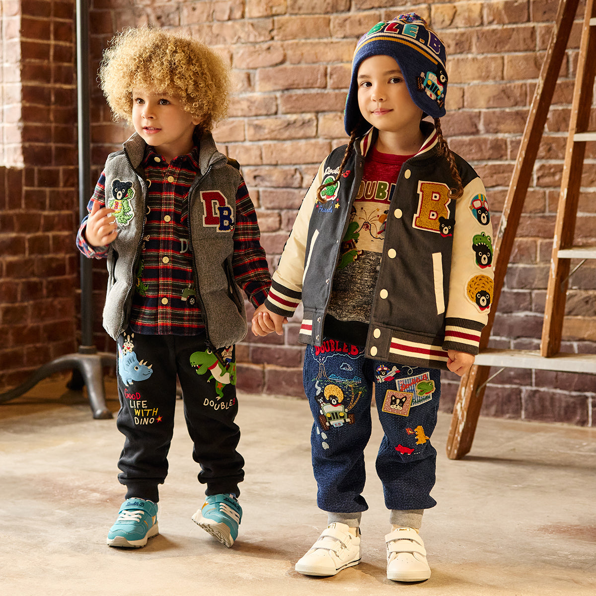 ダウンジャンパー