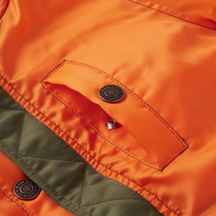 ダウンジャケット