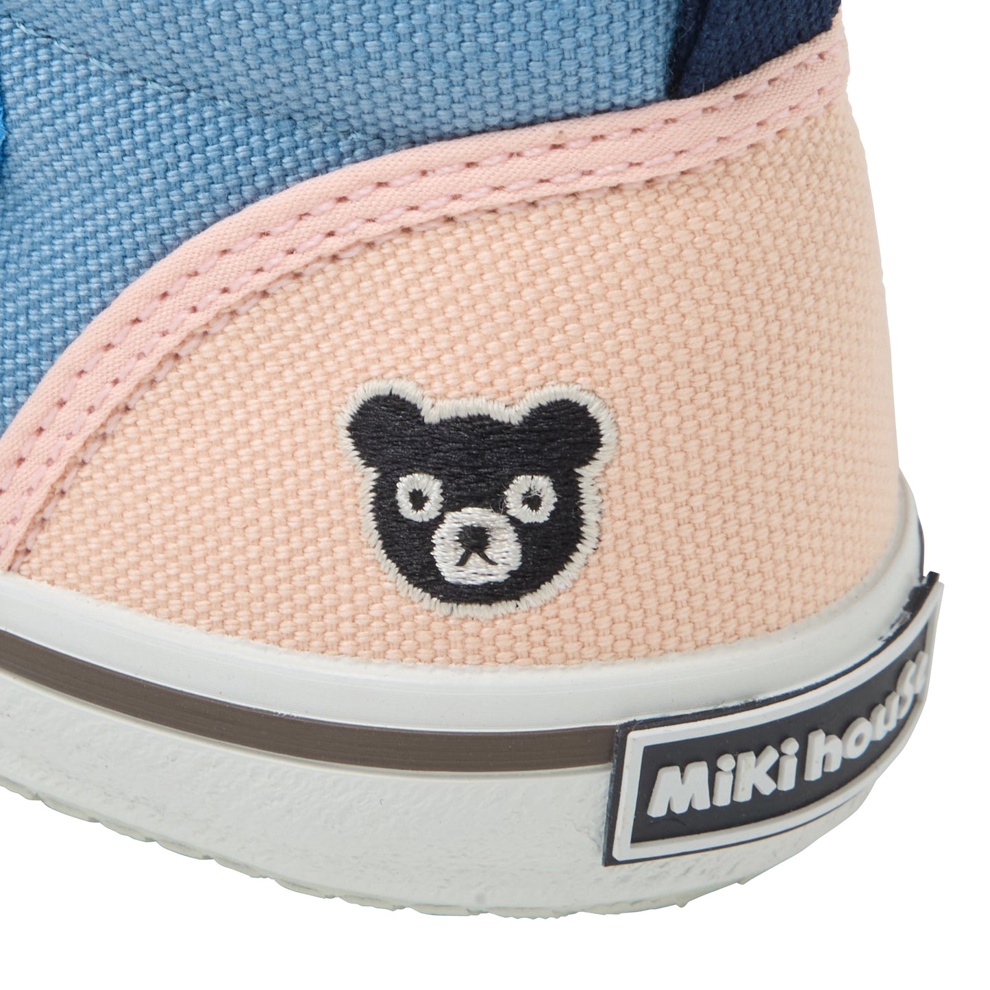 セカンドベビーシューズ