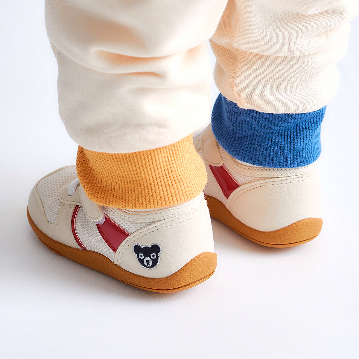 セカンドベビーシューズ