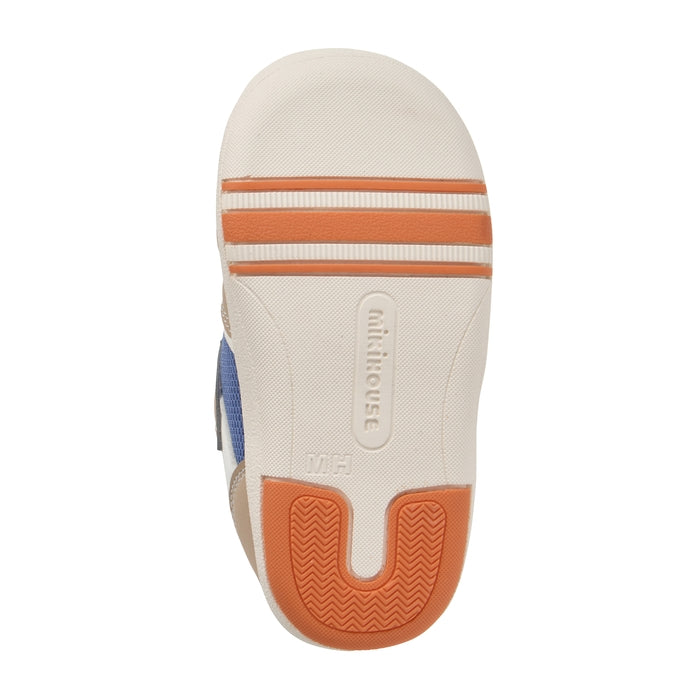 セカンドベビーシューズ