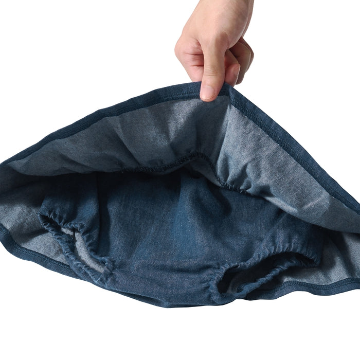 带裙子的开花器