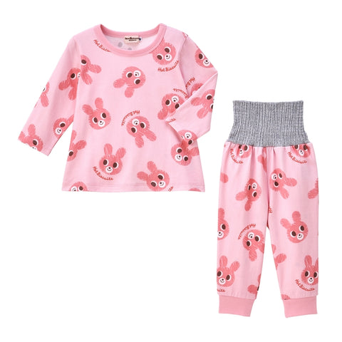 배꼽 랩이있는 긴 소매 잠옷