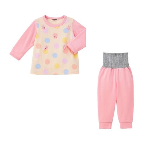 长袖睡衣和腹部包裹