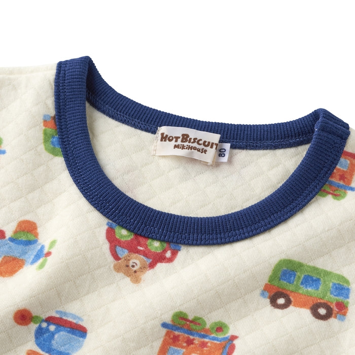 배꼽 랩이있는 긴 소매 잠옷