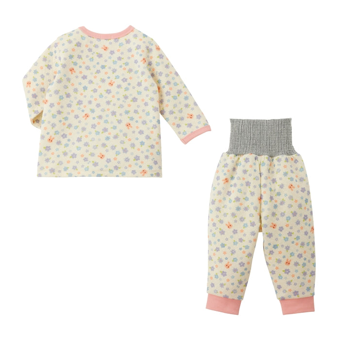 배꼽 랩이있는 긴 소매 잠옷