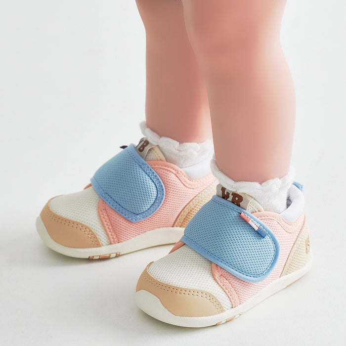 セカンドベビーシューズ