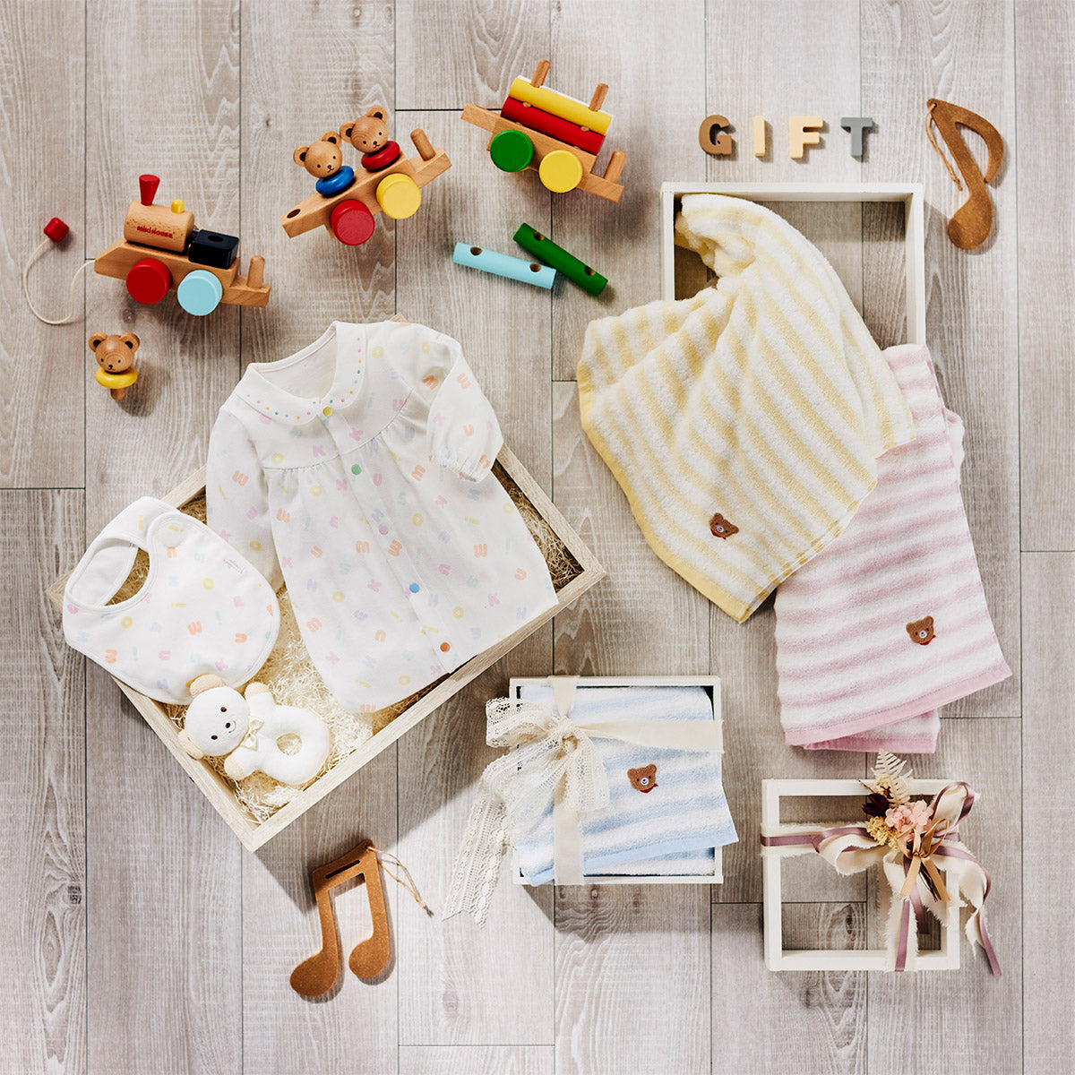 Pastel logo pattern two-way all