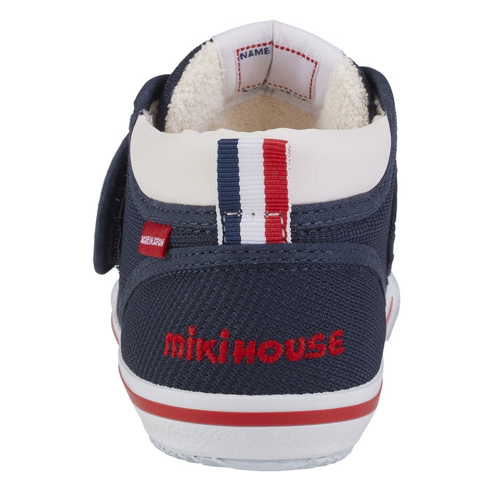 セカンドベビーシューズ