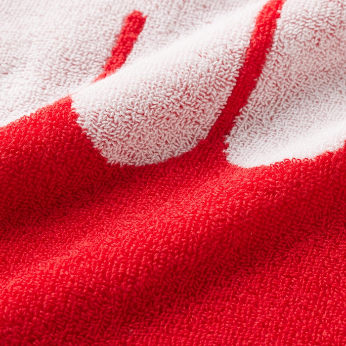 Beach towel with snap
