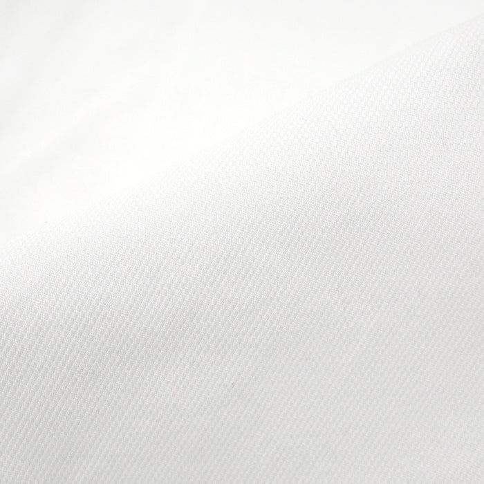 刺繍入りピケ素材のフリル付きブラウス