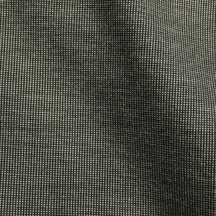 紧凑的棉布式服装